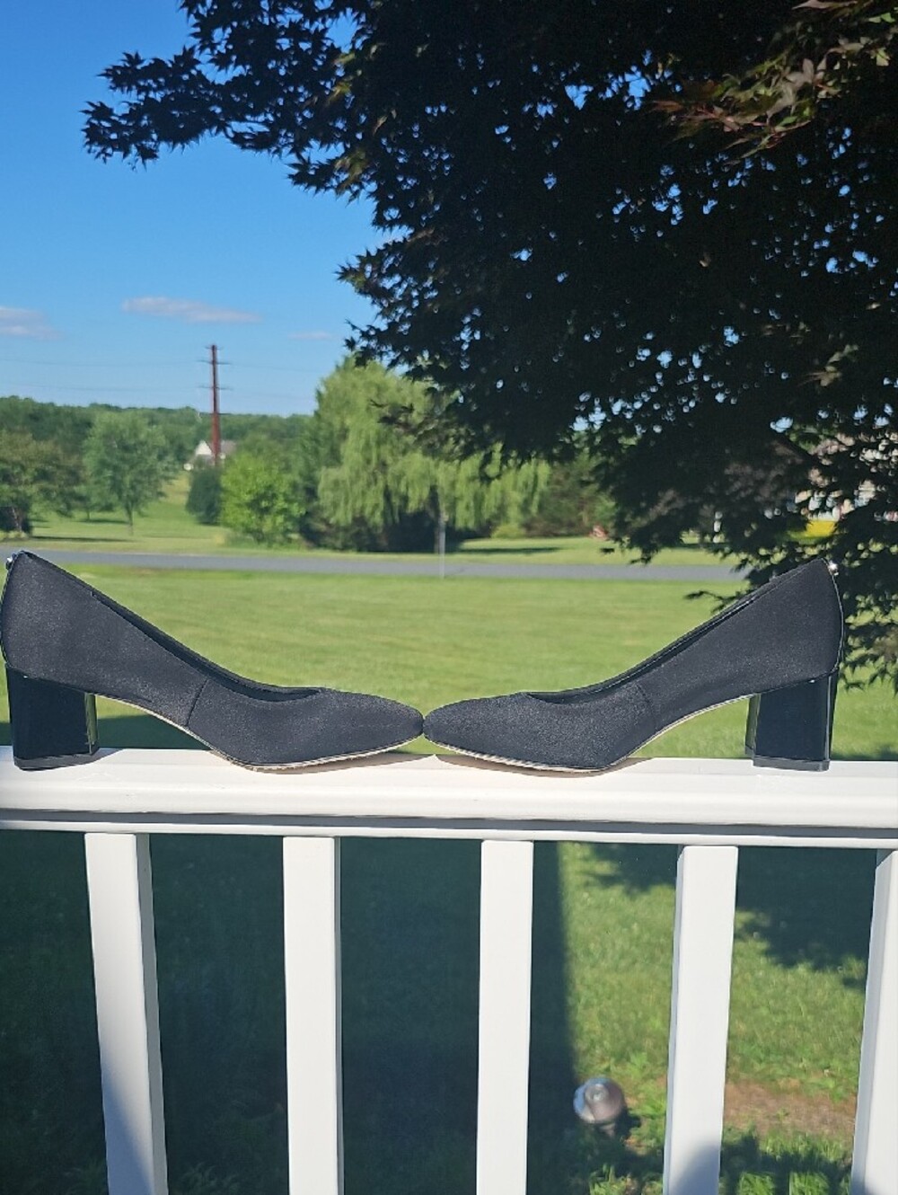 Donald J. Pliner Audryd Black Heels